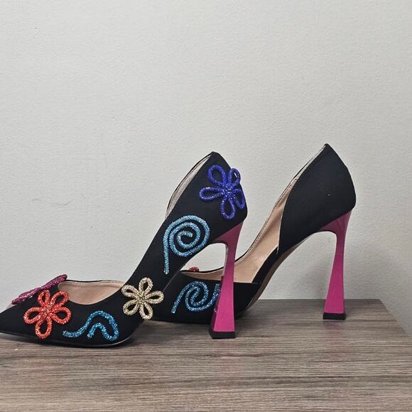 Betsey Johnson Womens Kimara Embellished Pointed Toe D'Orsay Heels Size 9 EUC - Picture 1 of 7